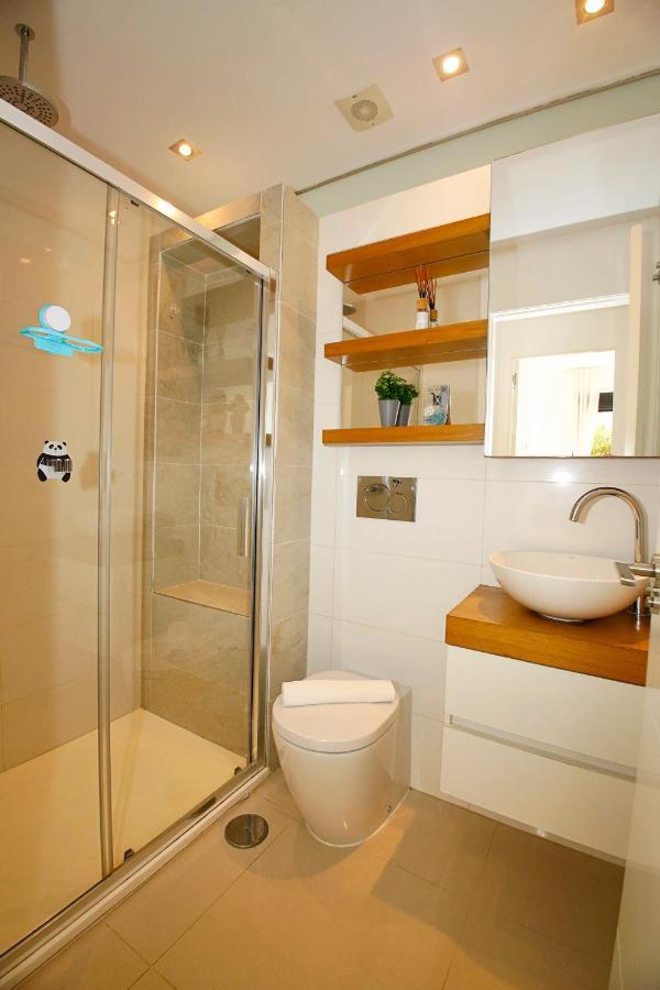 Fantastic Home With Ac, Pool And Bbq Rojales Kültér fotó
